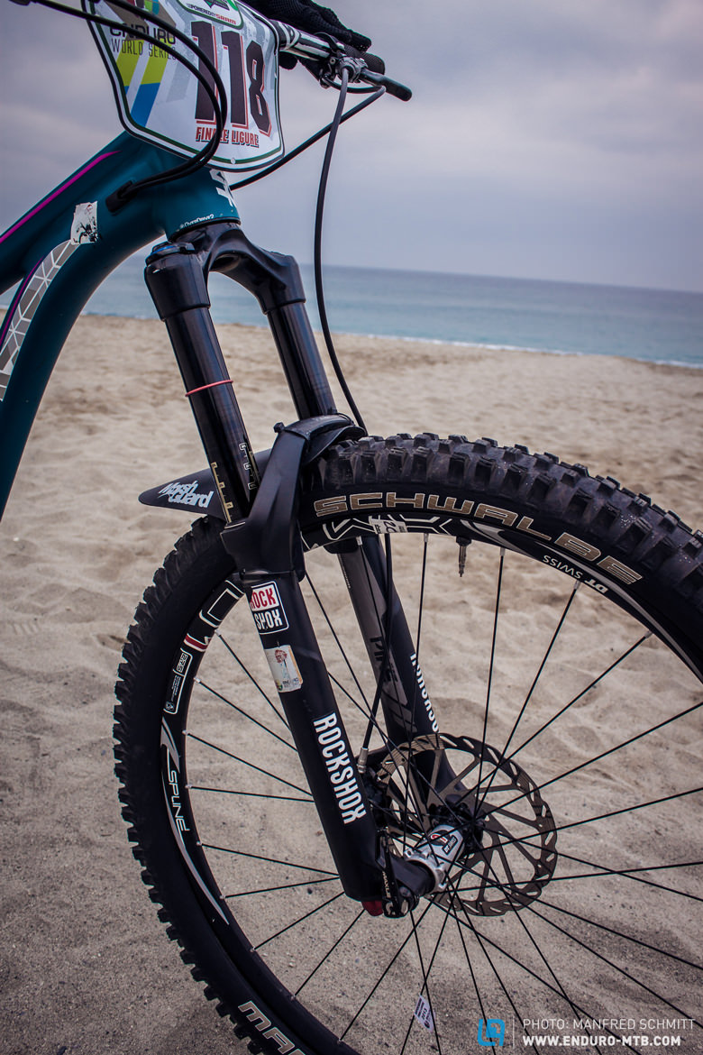 The awesome Pike 160mm Fork and Magic Mary TS SG tyre keep the front end tracking.