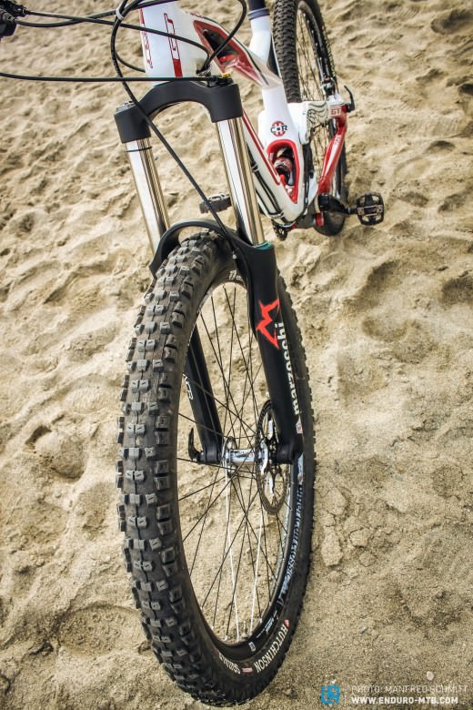 Cecil chose to run a Hutchinson Squale 2.5 front tire in the soft compound.  Running on an American Classic 27.5 wheelset the setup was a good match for Finale Ligure rock!