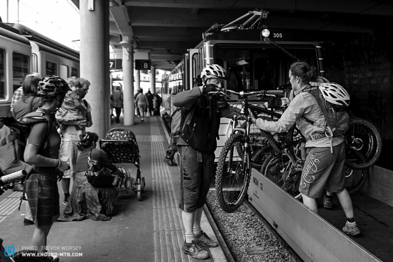 Loading the train upto Rochers De Naye
