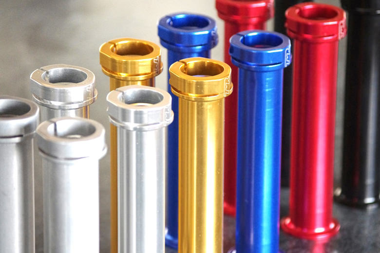 Imprint grips are availible in 5 anodized colours for lock rings and full metal jacket sleeves - Red, Black, Blue, Silver and Gold