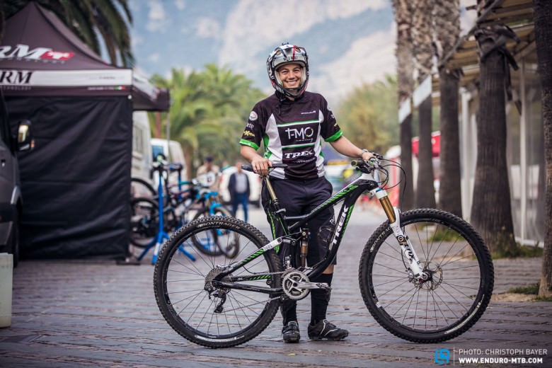 Our current EWS champion, Tracy Moseley chooses to ride a unisex model
