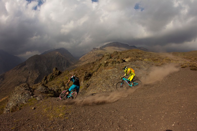 Nomad shoot for Santa Cruz Bicycles near Santiago, Chile. Photo by Gary Perkin