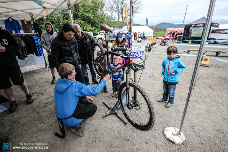 Alpine Bikes were on hand to provide free assistance to racers!