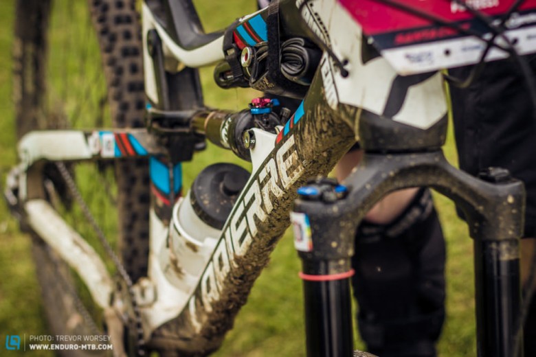 The 160-150mm Lapierre Spicy Team is a well respected race weapon!