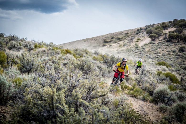 The 2014 California Enduro Series kicked off the season with the Battle Born Enduro on Peavine, Mountain, just outside Reno, Nevada. The course featured some classic high desert riding with exposed, scrubby terrain and loose drifty dirt. 