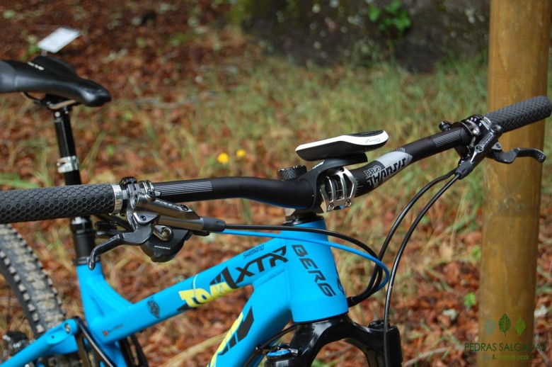 With Shimano's won brand "PRO" cockpit, Marco Fidalgo is sure to steer point-on.
