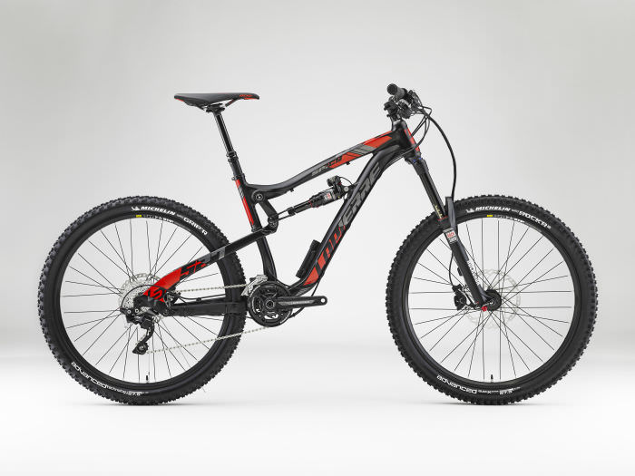 The Spicy 527 (pictured) and Team bikes are now fitted with the popular Pike fork.