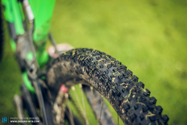 Keeping it fast, a Mavic Crossmax quest rear, in the soft compound ensures fast rolling.