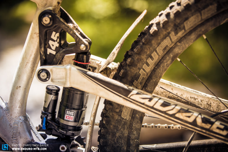 The RockShox Monarch Debon Air was added for test purposes. 