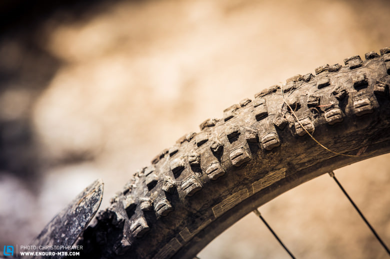 Unfortunately, the Schwalbe Hans Dampf tyres begin to fall apart after a few rides.