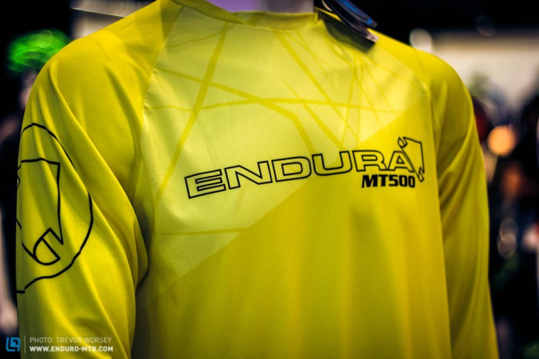 The new MT500 range now comes in a striking yellow colour scheme.  Finally Endura has the looks to match their amazing value