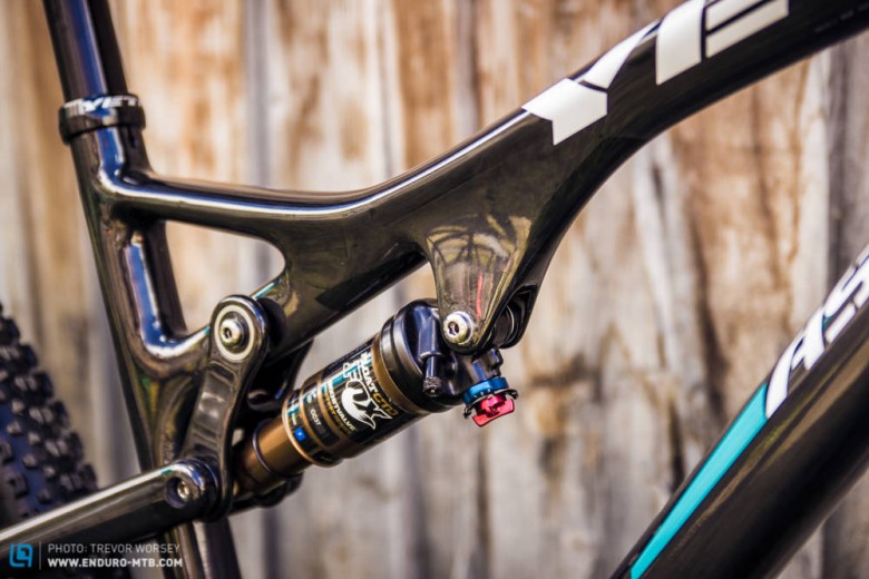 Yeti has worked closely with FOX to refine the suspension rate to give the AS-Rc a predictable feel that holds up while pedaling and retains composure when the trail begins to get rough