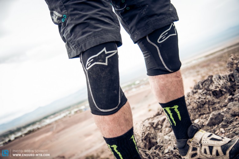 The new Paragon pad is designed with elasticated cuffs and silicone printing to prevent slippage.  During the hot test in the desert the pads were very comfortable and secure.
