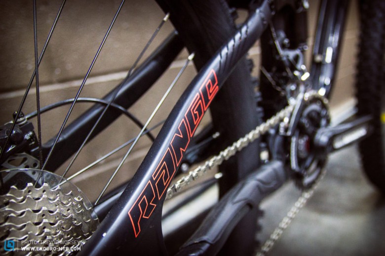 430mm chainstays should keep the bike agile.