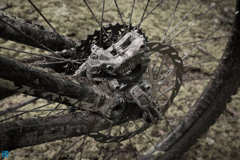 The Shimano Deore brakes didn't have quite the bite we wished for: bigger brake rotors would help here