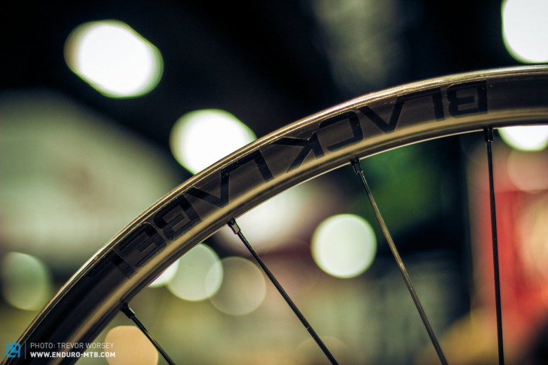 The new Reynolds Black Label Wheelsets feature 5 different layups of carbon to optimise strength.  
