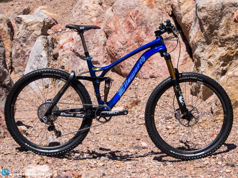 The Ellsworth Carbon XC 27.5 features 140mm of travel and Instant Center Tracking. 