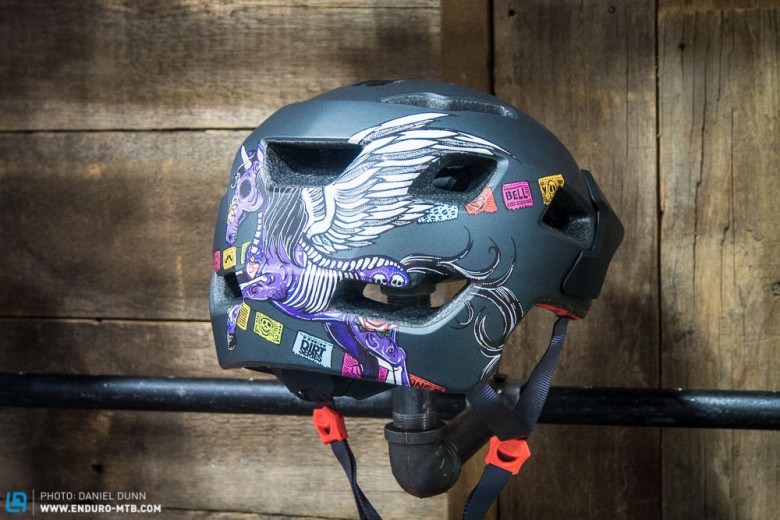 Not a Women's helmet, but the artwork is designed in partnership with the "Dirt Series", a set of workshops put on by women, for women. 