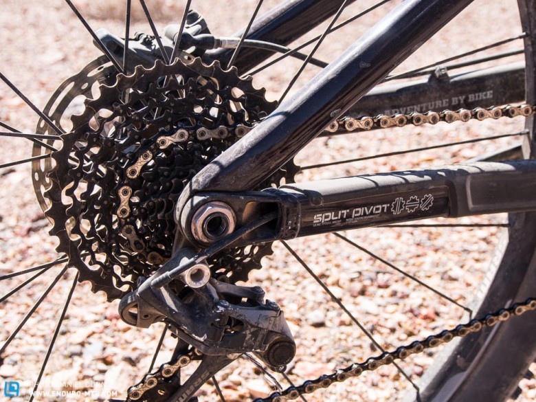 Weagle Split Pivot suspension and  437mm chain stays will make this quick handling. 