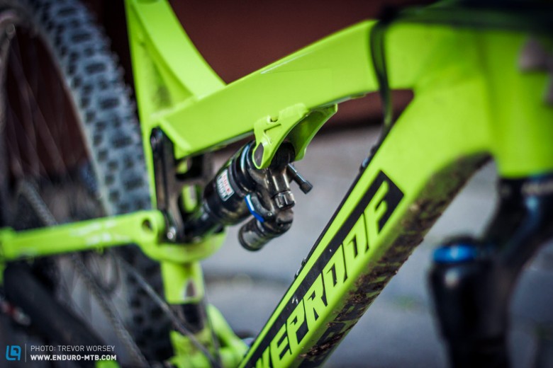 The Nukeproof Mega AM 275 is fitted with a Monarch Plus Debonair