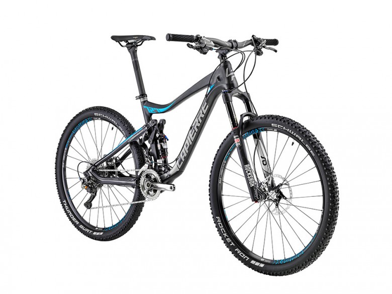 The top model 727 is specced with the latest 11-speed Shimano XTR group