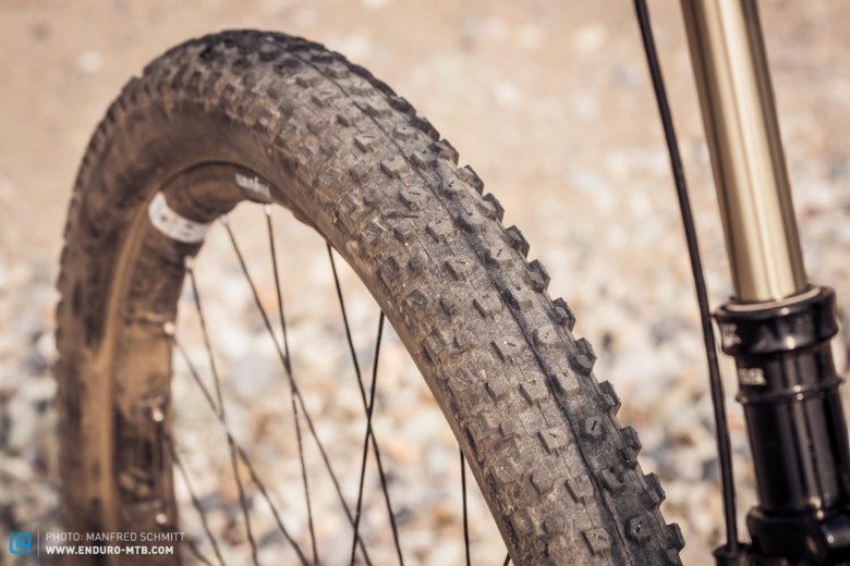 The prototype Bontrager Enduro fast rolling rear tyre.