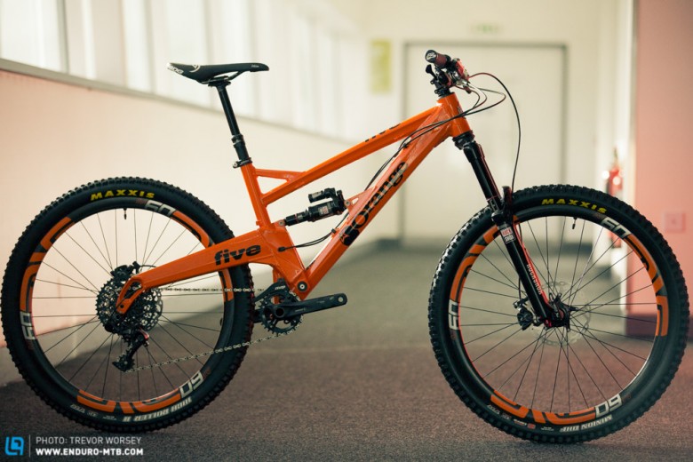 Speaking of orange UK bikes, here is the new Orange Five!
