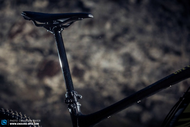 Bis vor kurzem noch eine Seltenheit an XC-Bikes, erfreuen sich verstellbare Sattelstützen immer größerer Beliebtheit.