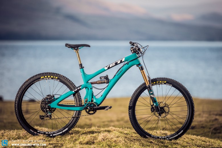 The 12.88kg 152mm travel Yeti SB6 -  so sexy it hurts. Though at £5999 it punches hard at the wallet
