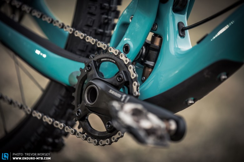 The new Fox Developed Switch Infinity technology hides behind the SRAM X1 32t Chainset