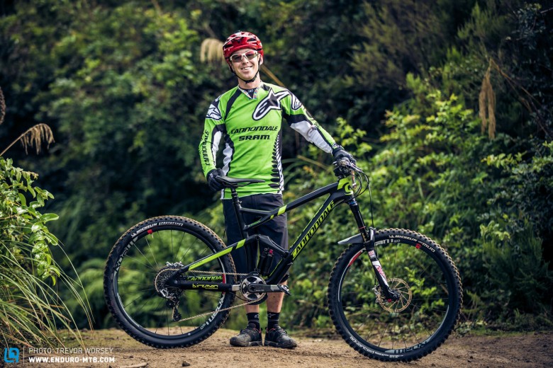 Jerome Clementz looked relaxed and so smooth on his Cannondale Jekyll