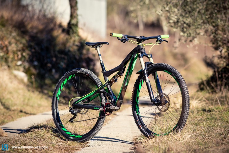 Marie Moncorgé’s winter work horse: the lightweight Ibis Ripley 29. 