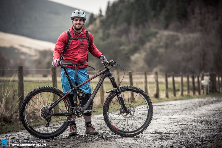 Last years hardtail champion, Michael Clyne now has a full bouncer, the Bianchi Ethonol FS