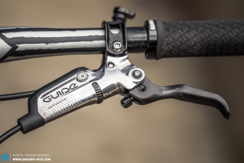 With a carbon lever blade and titanium hardware, the new Ultimate is SRAM's top-of-the-line brake