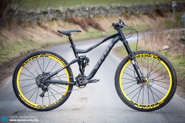 The 155mm Vitus Sommet Pro retails for €3689.99 ($4822.99) and punches hard at the fun factor