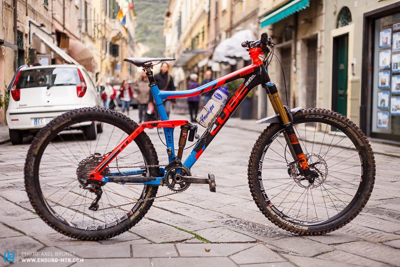 Ludwig’s bike in the old town of Finale Ligure