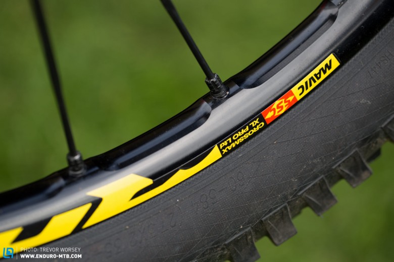 The new Crossmax Pro XL ltd look to be 23mm internal front and back