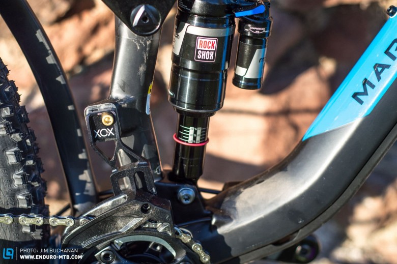 The ever-reliable Rockshox Monarch Plus, I can't see that Ethirteen guide lasting long though!
