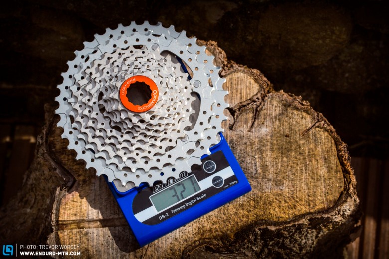 321 g brings the Praxis in a little lighter than the standard XT cassette, with more range