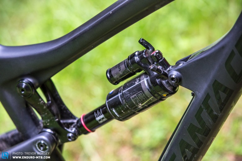 The Rockshox Monarch Plus Debonair offers good damping and we found the VPP produced minimal pedal feedback