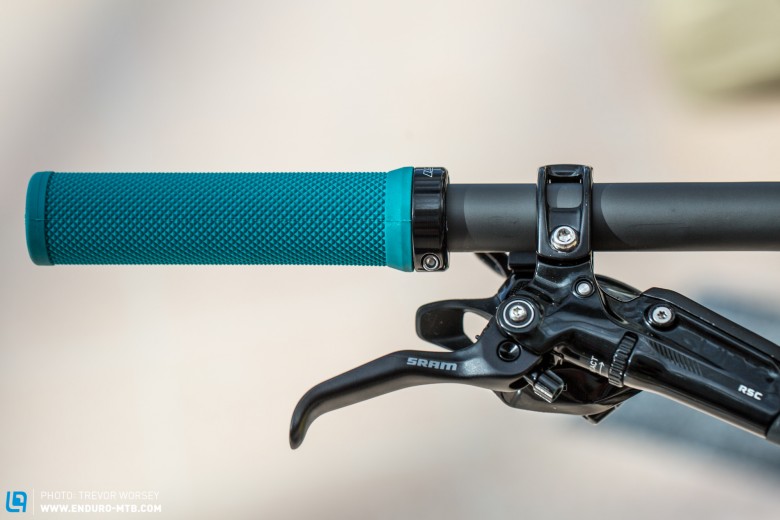 Even the grips follow the legendary turquoise theme
