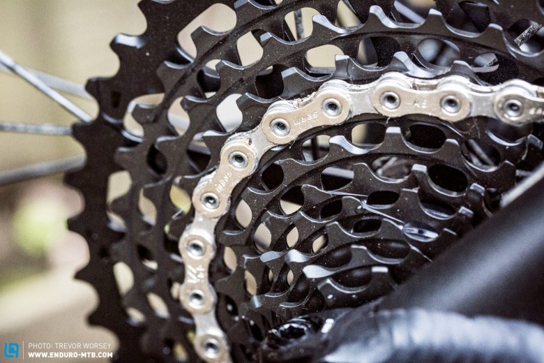 Paired with a XO1 Black cassette, you can keep your drivetrain super stealthy