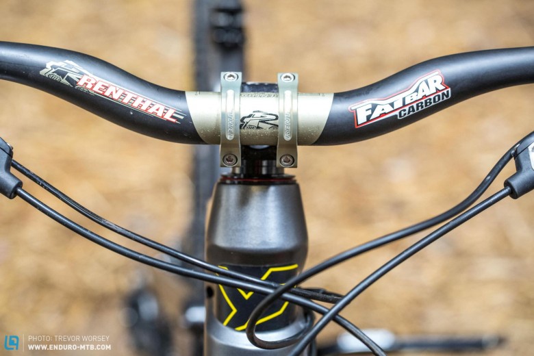 High class: Despite its bargain price, the Capra Pro Race comes with a dream build kit. The Renthal Apex 50mm stem and impressive 780mm Renthal Fatbar Carbon bar create a cockpit that is instantly familiar and confidence-inspiring.