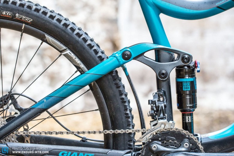 A real maestro: The Giant Reign’s Maestro suspension makes easy work of big rocks and trail obstructions, smoothing out square edges effectively. The low-spec RockShox Monarch RT was great for trail riding, but was out of its depth on rough, lift-assisted trails.