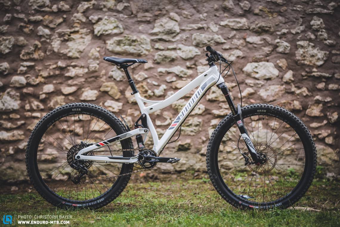 Propain Tyree Comp | Travel 160/160mm | Price €2,304 | Weight 14.31 kg