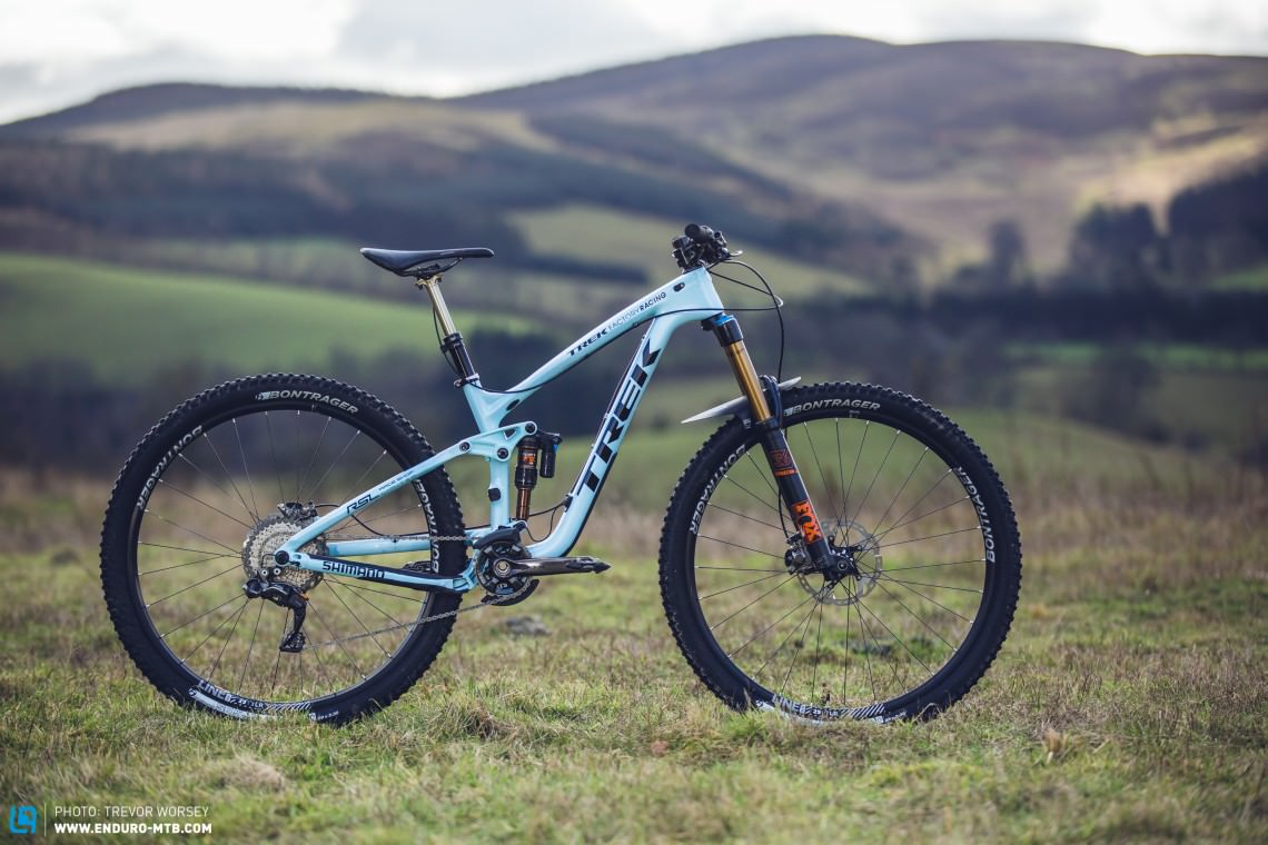 Katy Wintons' Team Issue Trek Remedy looks primed and ready to take on the EWS stages