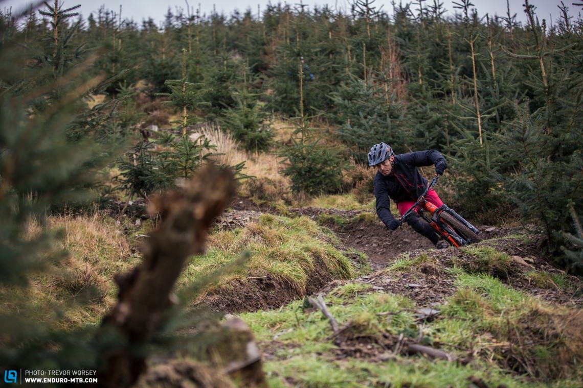 Railing and sprinting is where the Whyte feels most at home.