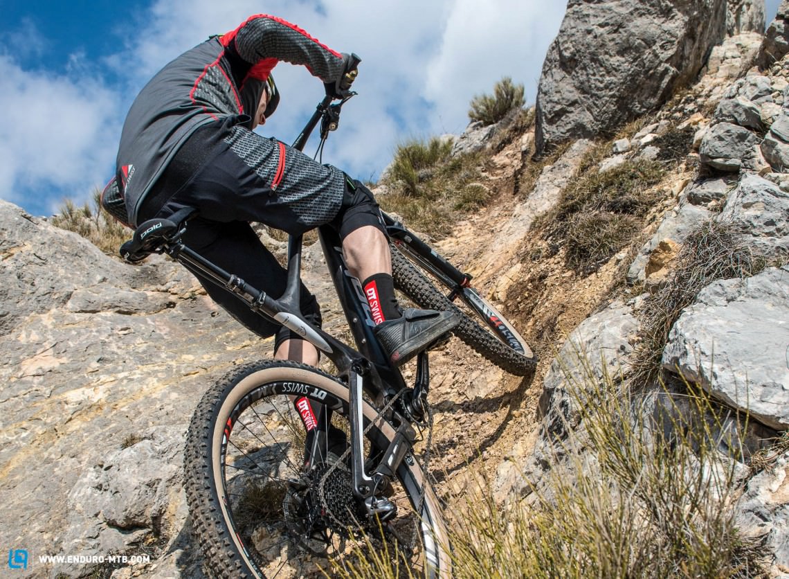 Never-ending grip: The new rim profile of the DT Swiss XM 1501 SPLINE ONE 30 also accomodate plus-size tyres