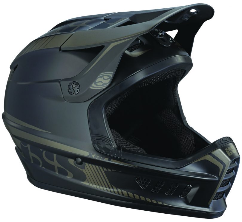 XACT-Helmet-BLACK-SILVER-RIGHT-2