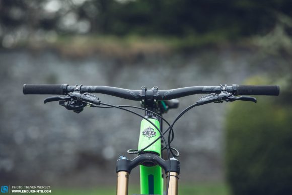 The same old problem: The Easton HAVEN cockpit of the Yeti SB4.5c X01 is very comfortable but we would have liked to have seen wide bars on a bike as capable as this.